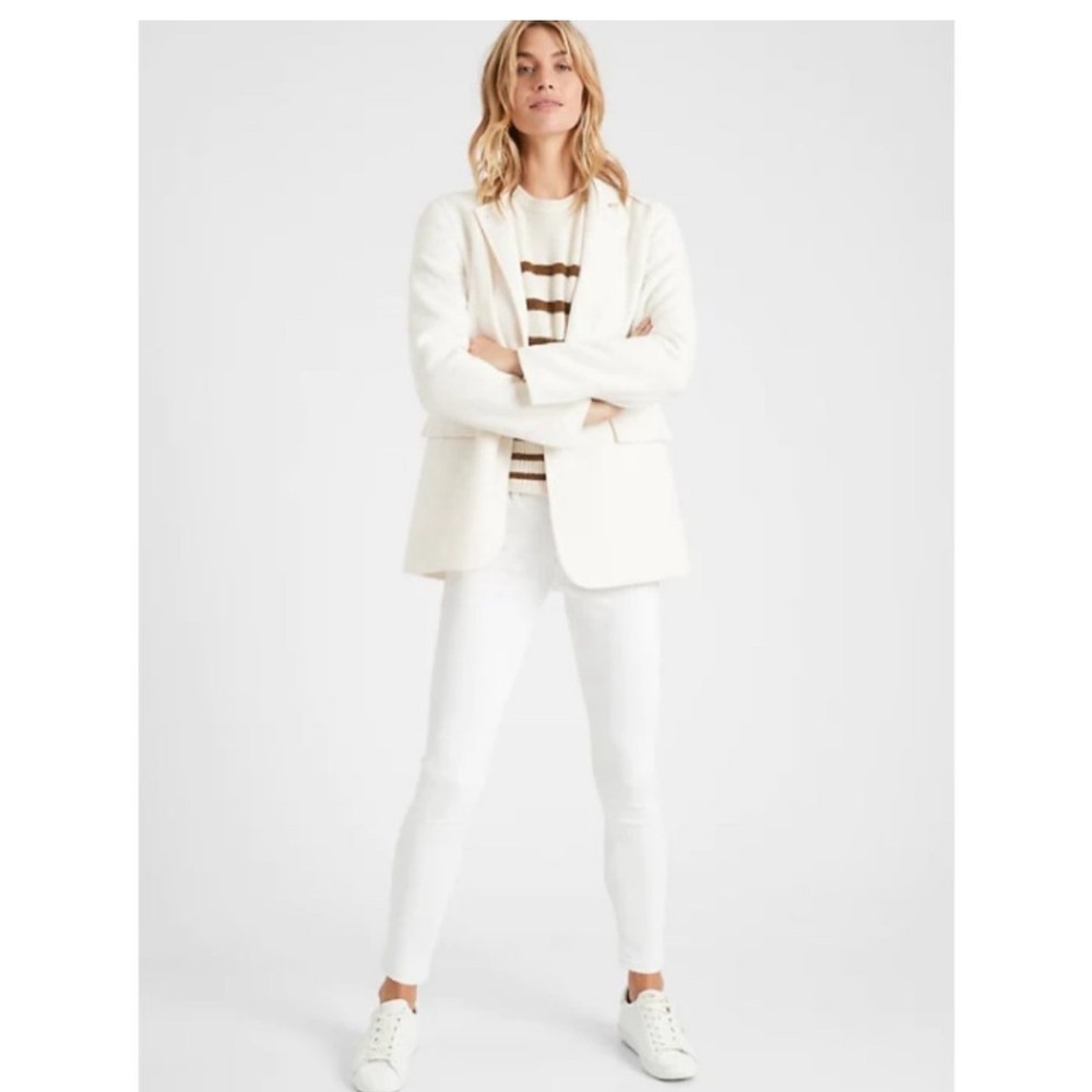 Banana Republic white skinny jeans size 29